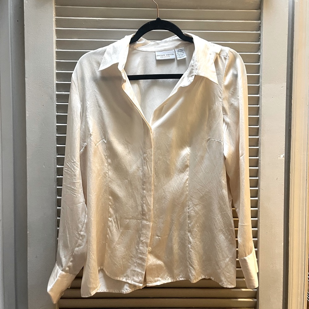 Jaclyn smith white ivory 100% silk blouse button down top size large